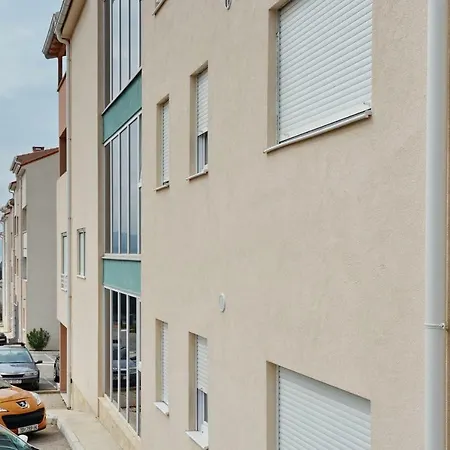 Apartment With A Parking Space - Diklo, - 17335